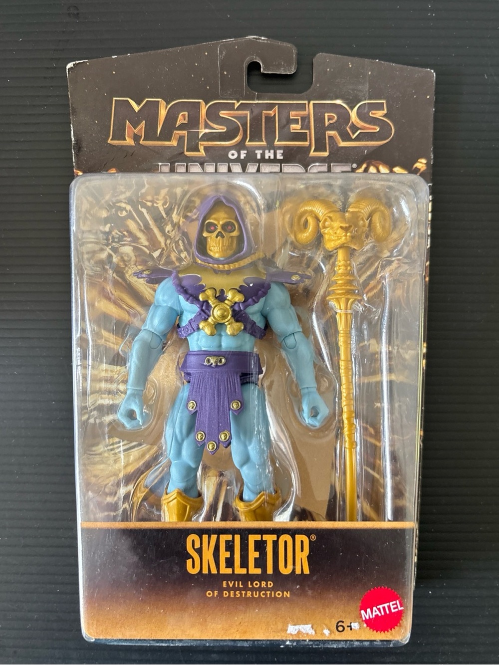 Masters of the Universe MOTU Alcala Skeletor Core Gold Figure Mattel New